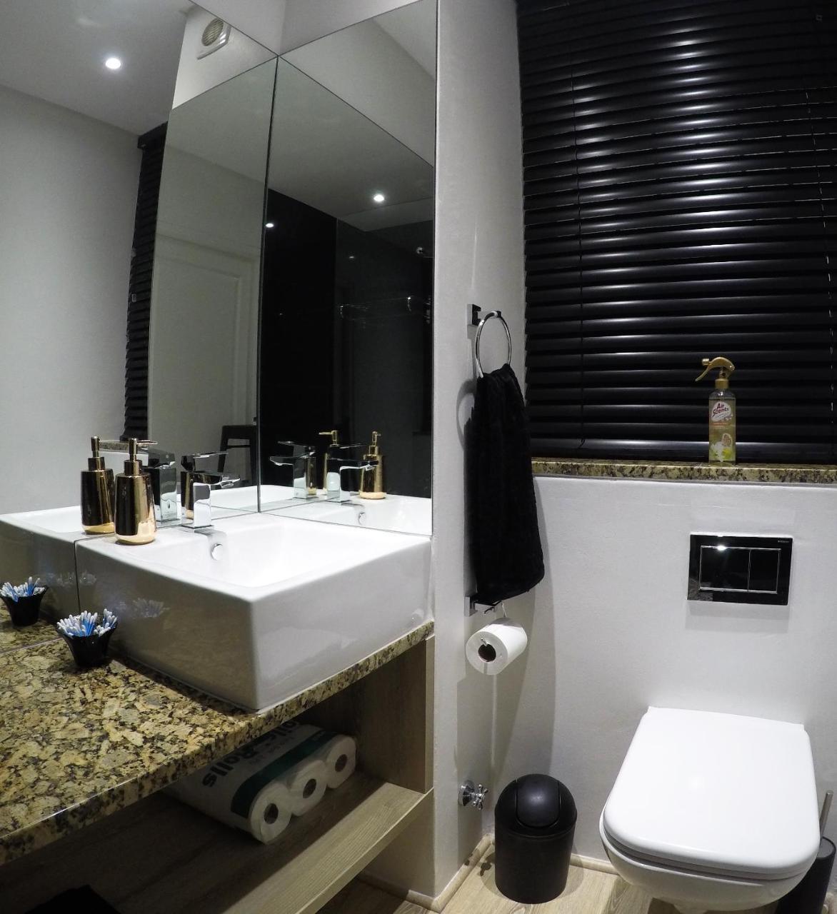 205 New Cumberland Hotel Cape Town Bagian luar foto